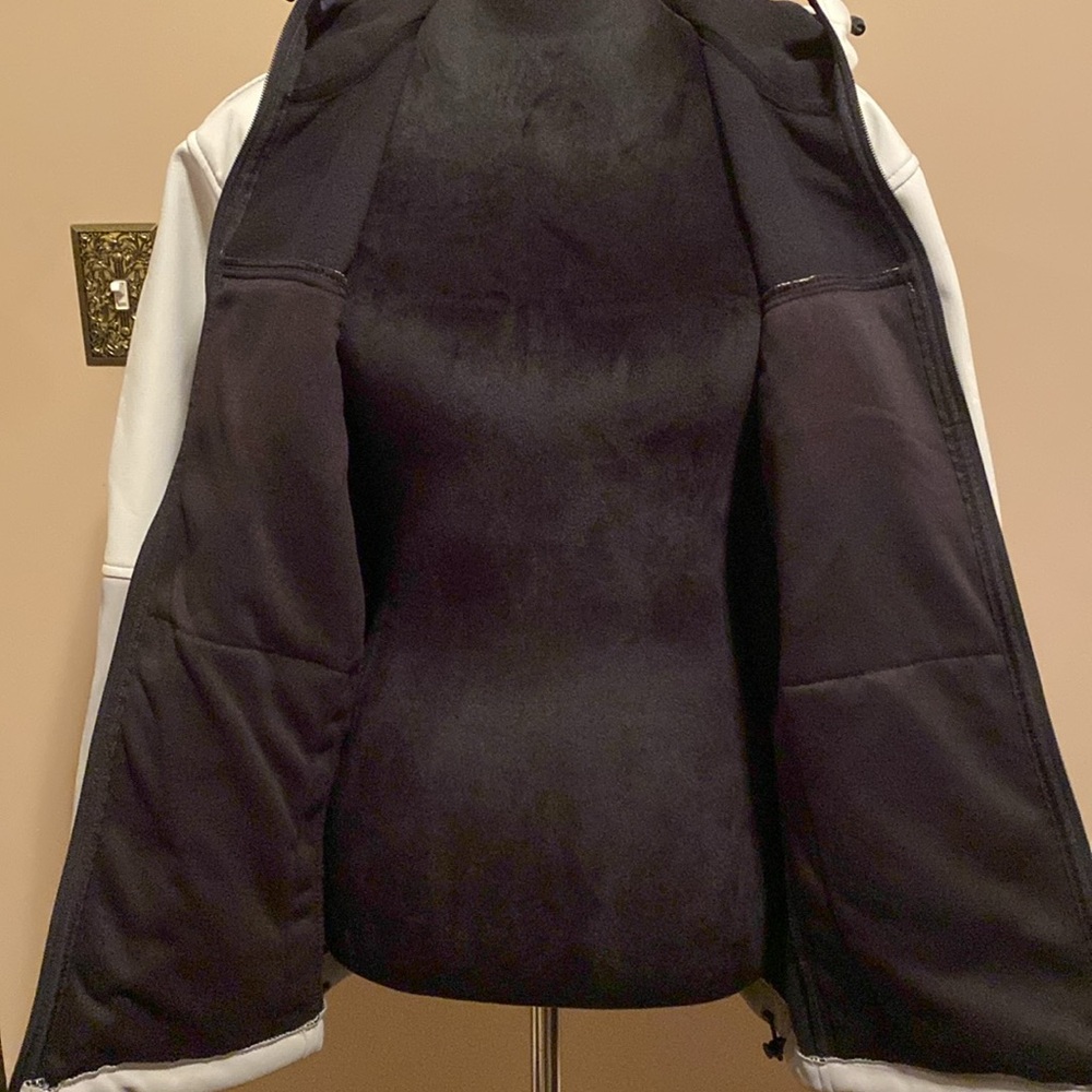 Jacket - Picture 4 of 7